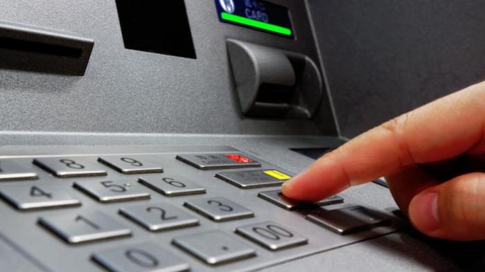 Cara Mengisi Pulsa Melalui ATM Terdekat